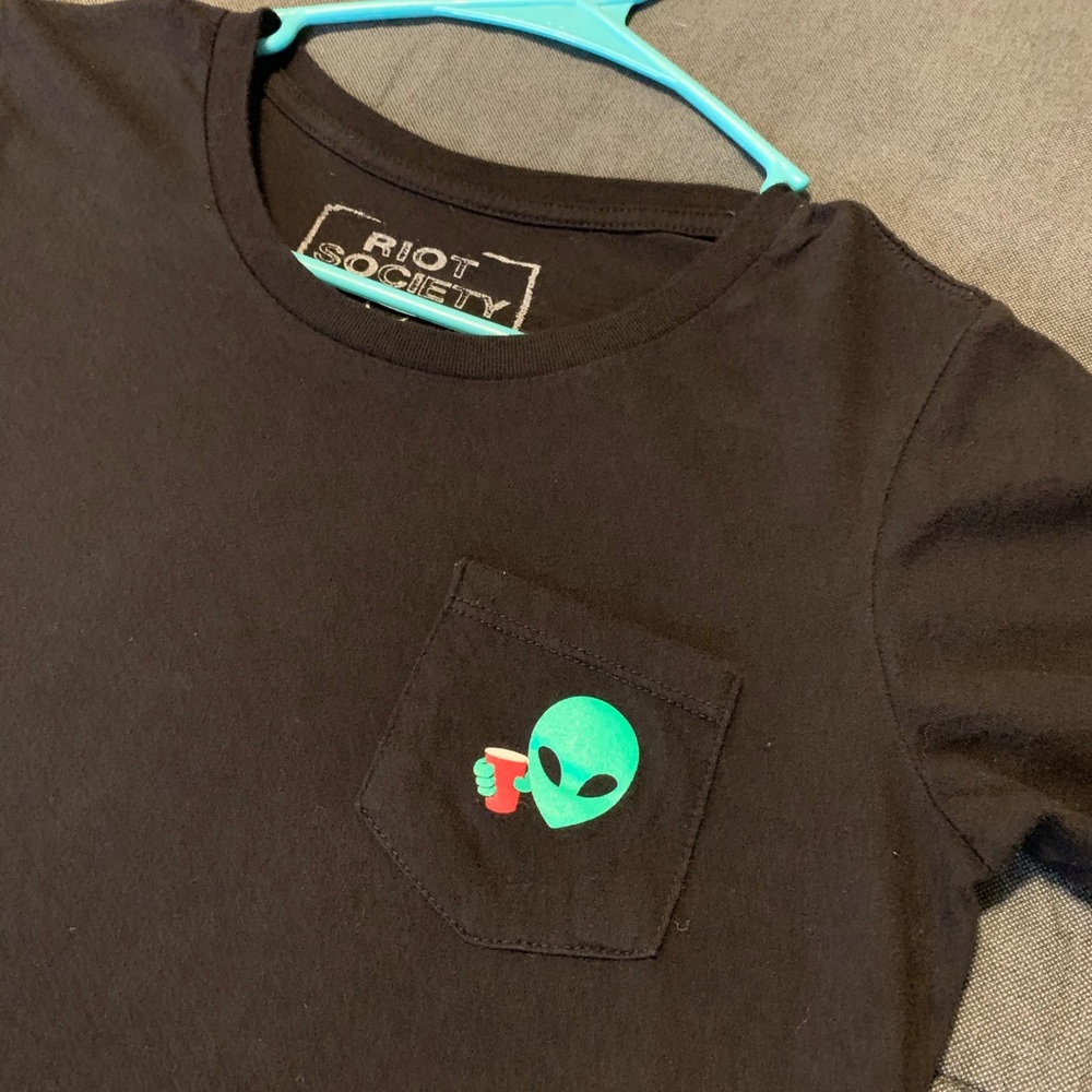 Riot Society Alien Tee (XS)